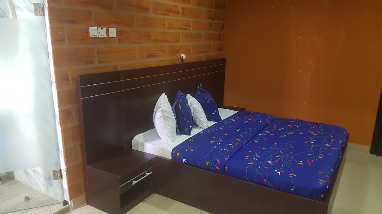 November 5 Hotel Bale Akiosi Exterior photo